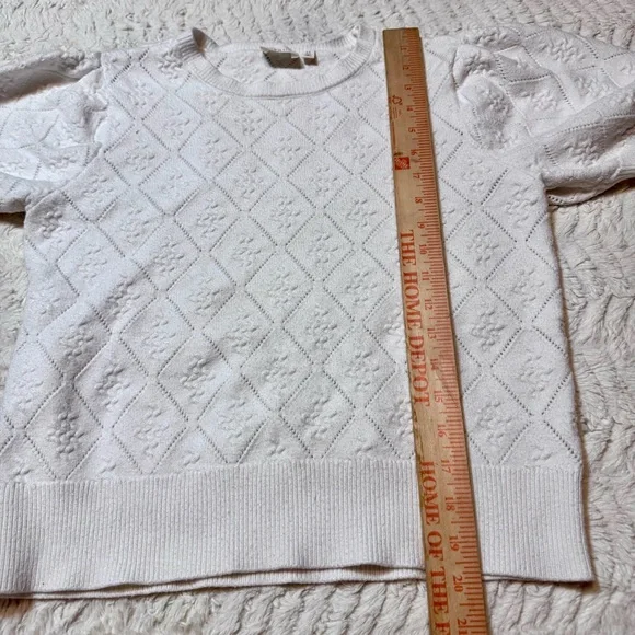 White Short Sleeve Pointelle Knit Sweater| Puff Sleeves Medium cottagecore - Picture 2 of 5